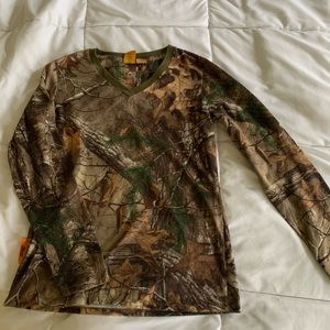 Long sleeve camo tee